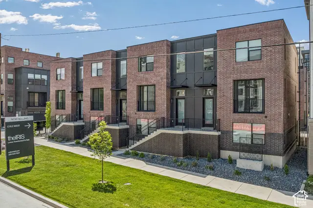 401 443 W 400n #401 N #401, Salt Lake City, UT 84103 - #1