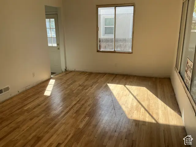 1439 S Utahna Dr, Salt Lake City, UT 84104 - #2
