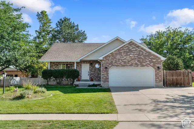 3925 W Dunkeld St S, South Jordan, UT 84095 - #1