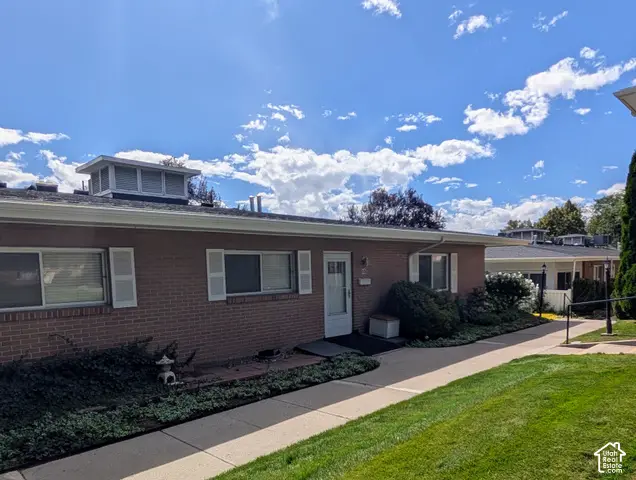 2203 E Carriage Ln S #55, Holladay, UT 84117 - #2