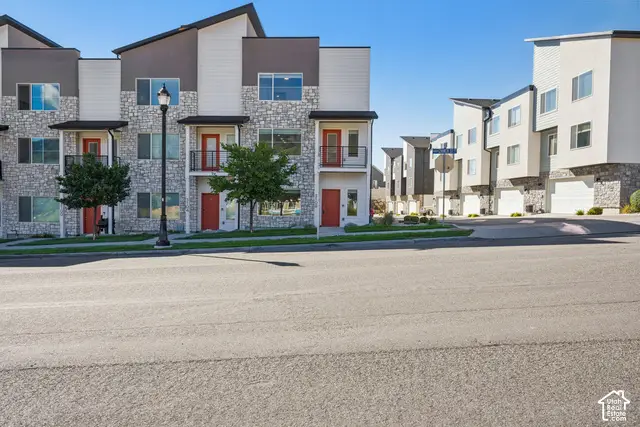 3108 N Bend Ln, Layton, UT 84040 - #1