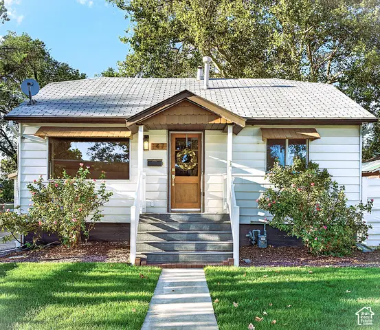 147 Center St, Clearfield, UT 84015 - #1