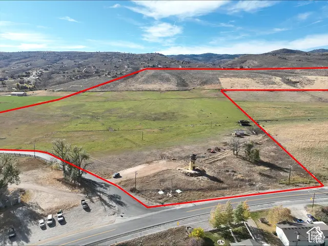 1925 S Bear Lake Blvd, Garden City, UT 84028 - #2