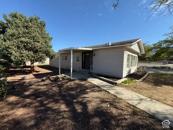 684 W Fleetwood Dr S, Tooele, UT 84074
