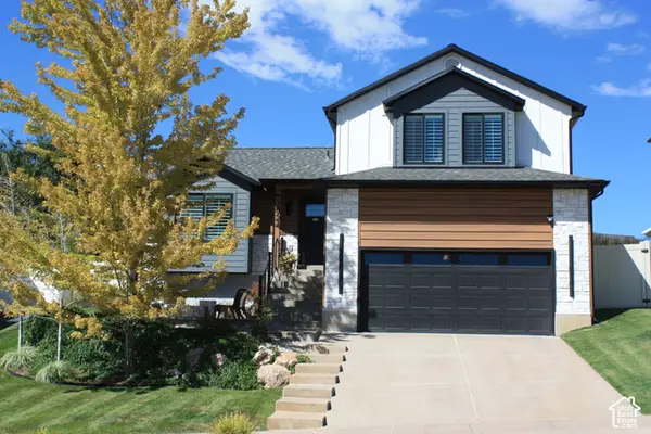 1024 E 5000 S, South Ogden, UT 84403