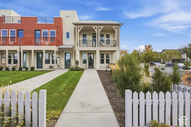 4791 W Isla Daybreak Rd, South Jordan, UT 84009 - #3
