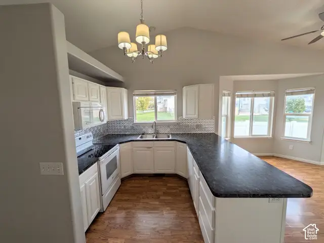 108 E 2550 St S, Clearfield, UT 84015 - #3