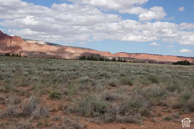 290 E Sand Creek Rd #30, Torrey, UT 84775 - #2