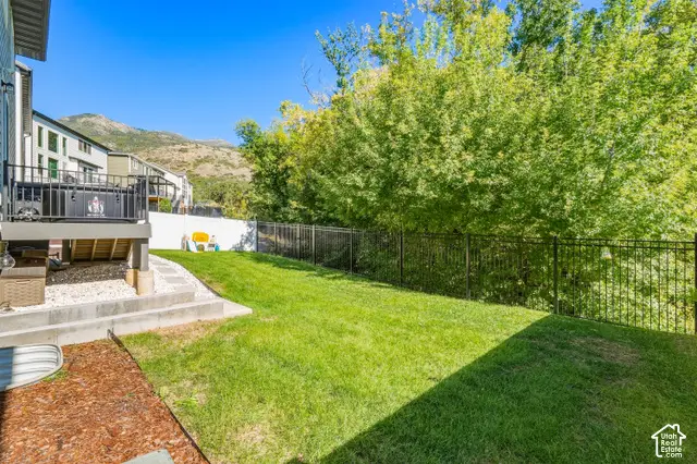 1338 E Talbot Dr, Kaysville, UT 84037 - #3