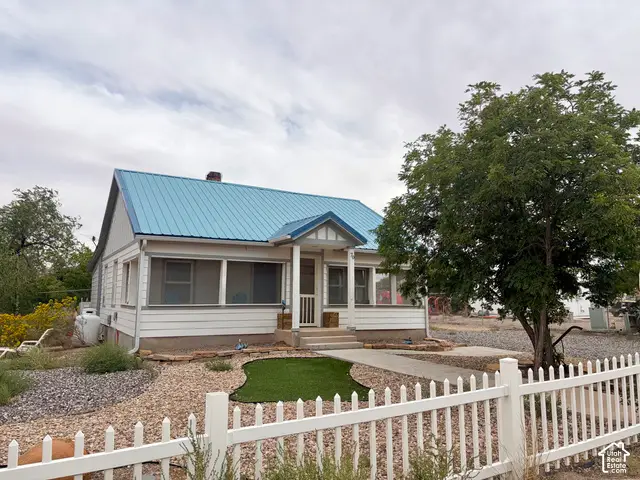 70 N 100 W, Hanksville, UT 84734 - #1