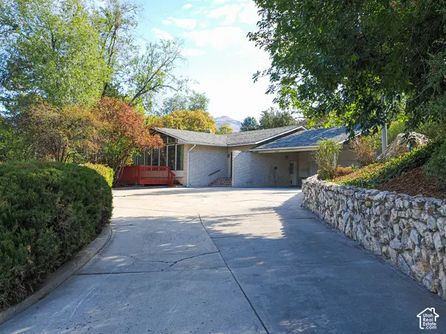 3765 Honeycut Rd, Millcreek, UT 84106 - #1