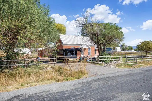 236 W Main St, Greenville, UT 84731 - #3