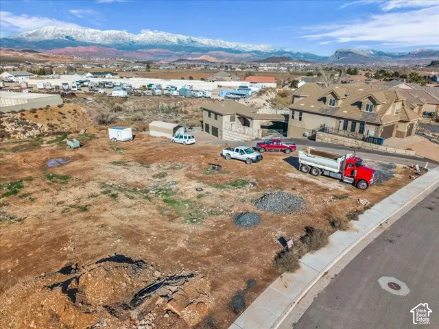 2192 S Angel Heights #6, Hurricane, UT 84737 - #1