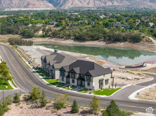1642 E Center Pointe Dr, Lehi, UT 84043 - #2