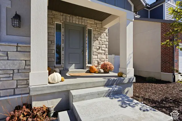 5726 N Gray Hawk Dr, Stansbury Park, UT 84074 - #2