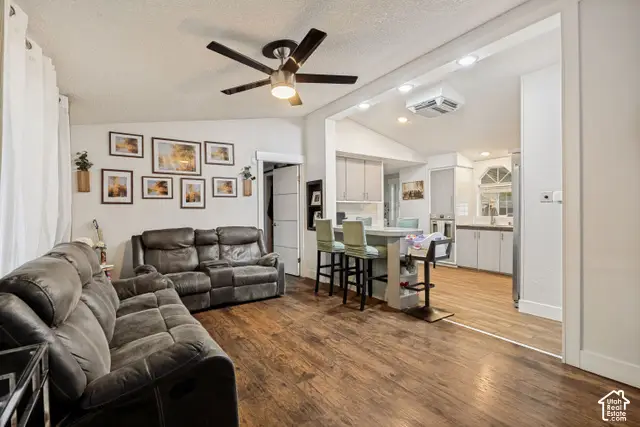 3363 S Eastcrest #125, West Valley City, UT 84120 - #3
