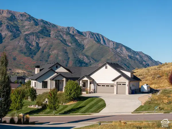 6127 N Lariat Ln, Mountain Green, UT 84050