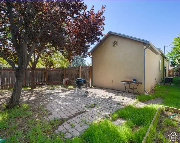 1747 S 300 E, Salt Lake City, UT 84115 - #3