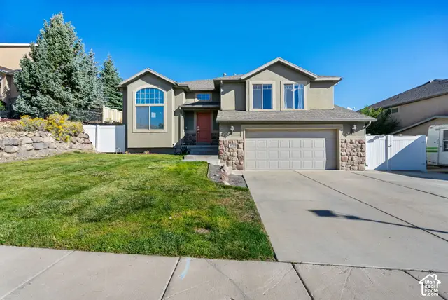 8620 W Equinox Cir, Copperton, UT 84006 - #2