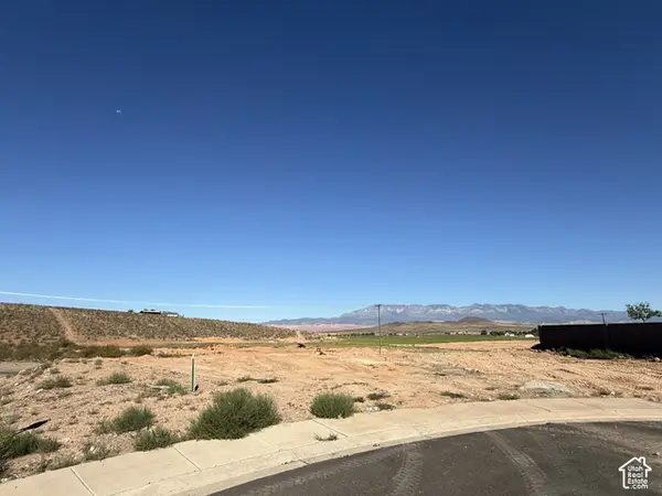 1078 W Rock View Dr., Hurricane, UT 84737