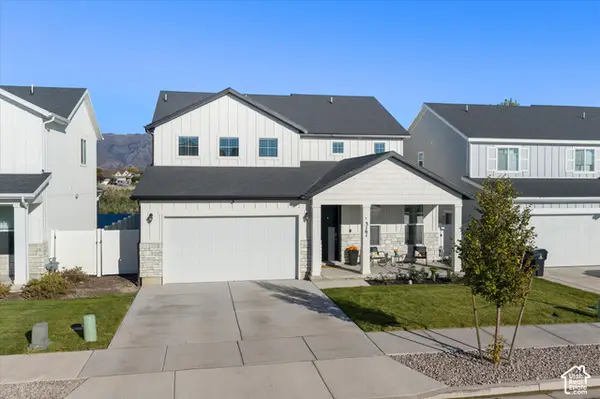 3161 S Edgewater Cv W, Syracuse, UT 84075