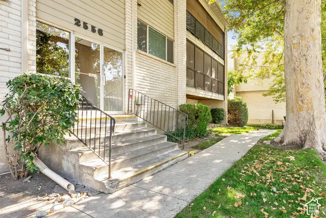 2556 S Elizabeth St E #5, Salt Lake City, UT 84106 - #3