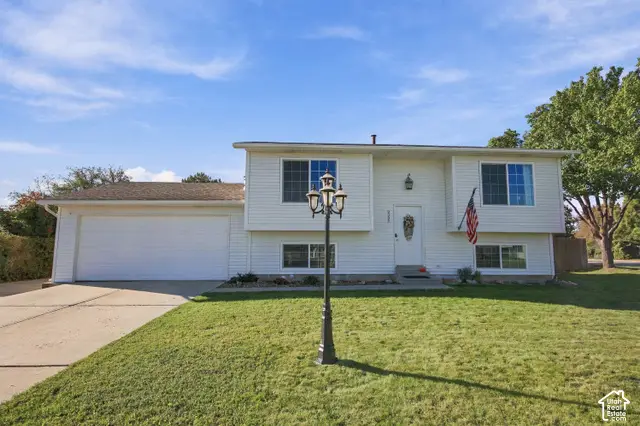 2005 W 11970 S, Riverton, UT 84065 - #1