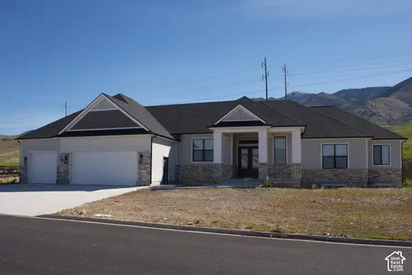 3504 N Sun Dancer Loop, North Logan, UT 84341