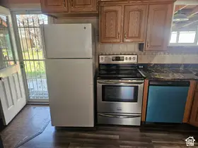 651 Sherwood Dr, Layton, UT 84041 - #3