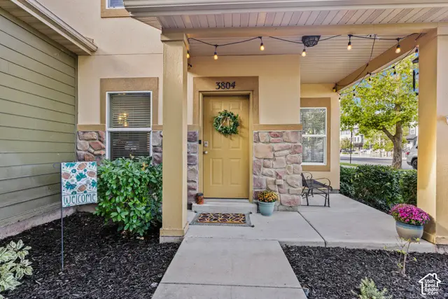 3804 W Angelica Ct, South Jordan, UT 84095 - #2
