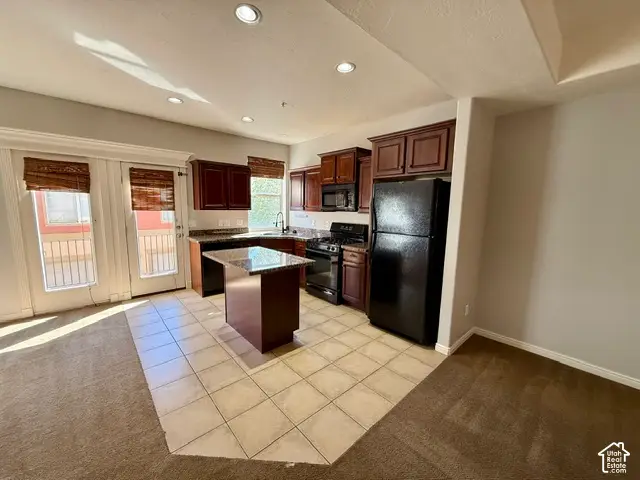 872 N Shepard Creek Pkwy, Farmington, UT 84025 - #3