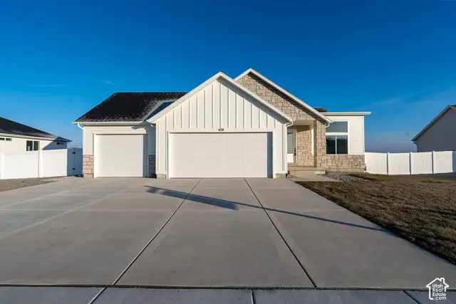 404 E Broderick Way #143, Grantsville, UT 84029 - #1