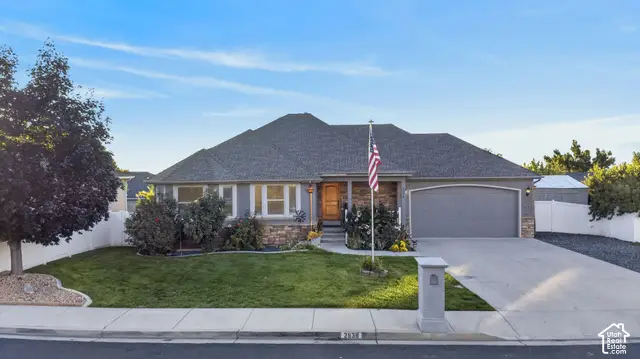 2538 S Cimmaron Dr E, Springville, UT 84663 - #1