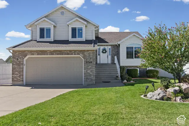 5709 S 2200 W, Roy, UT 84067 - #2