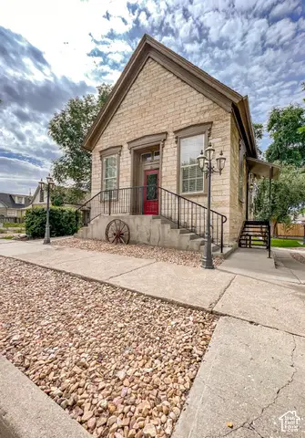 38 E Center St, Ephraim, UT 84627 - #1
