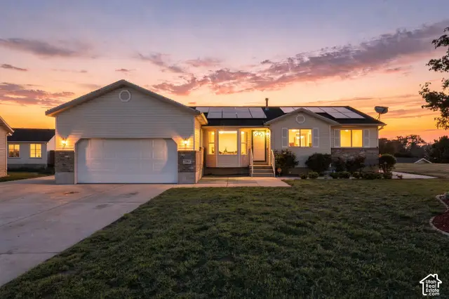 5264 W Vista Cir, Salt Lake City, UT 84118 - #1