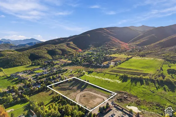885 W Schonerberg Loop, Midway, UT 84049