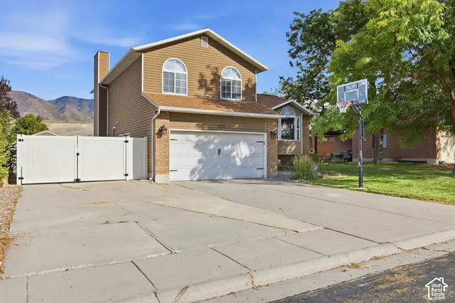 129 Country Club Dr, Stansbury Park, UT 84074 - #3