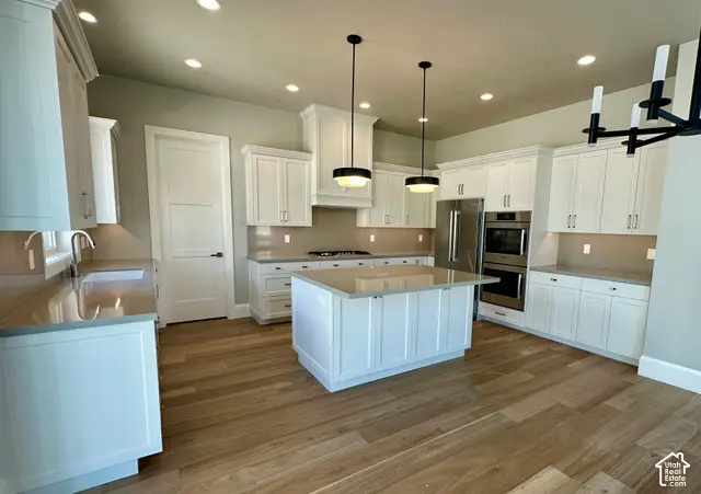 6001 S Belview Ave, Murray, UT 84107 - #2