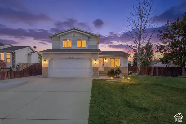 723 E Fox Run Dr, Tooele, UT 84074
