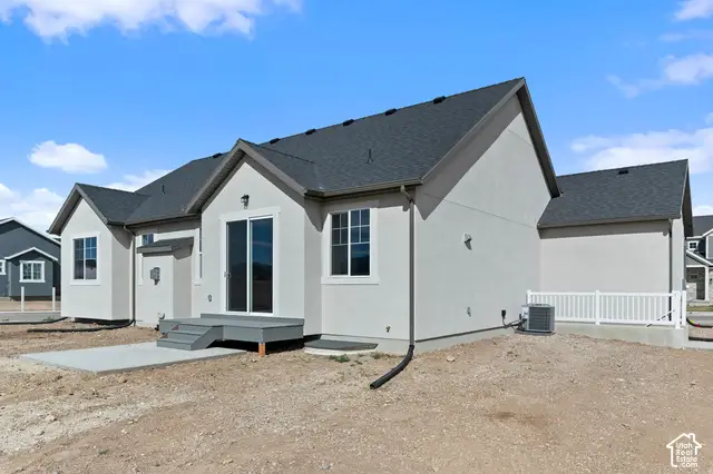 8902 S Smoky Hollow Rd, West Jordan, UT 84081 - #3