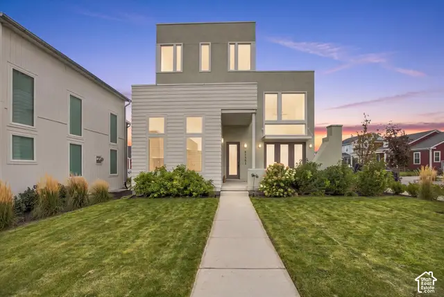 11553 S Pebble Pond Rd W, South Jordan, UT 84009 - #2