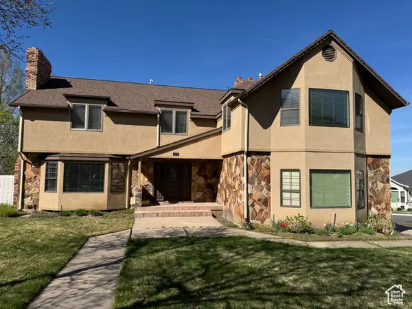 1273 Newport Ln, Kaysville, UT 84037