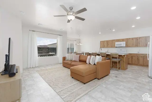 375 S Deep Dr, Washington, UT 84780 - #2