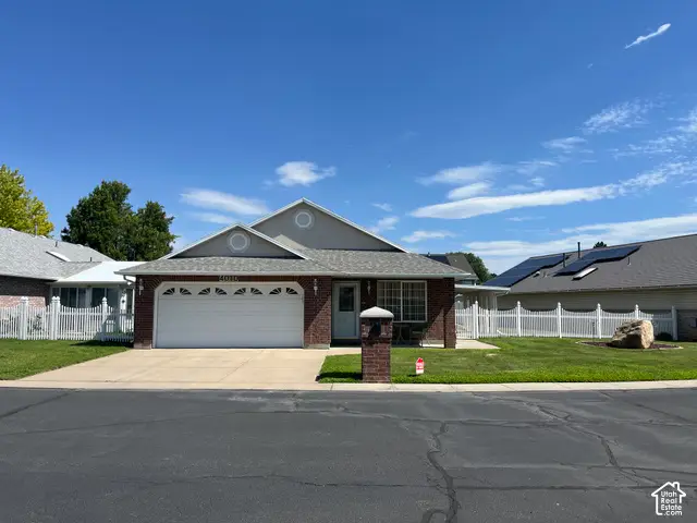 4010 Meadow Wood Dr, Riverdale, UT 84405 - #1