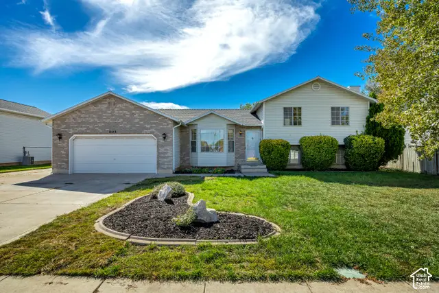 1123 W 2450 N, Clinton, UT 84015 - #2