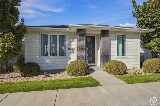 1054 W Albion Way, Bluffdale, UT 84065 - #1