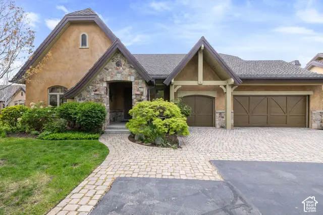 3168 E Bavarian Ct, Sandy, UT 84093 - #1