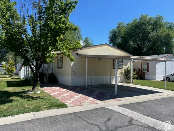 7134 W Arabian Way #70, West Valley City, UT 84128