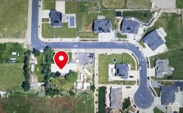 465 W 1025 S, Farmington, UT 84025